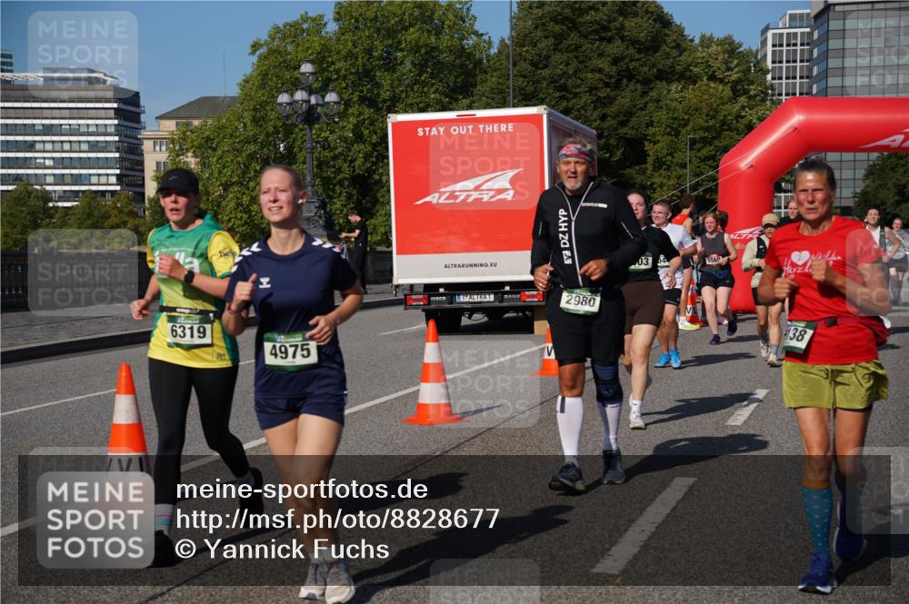 07.09.2025 - BARMER Alsterlauf Yannick Fuchs http://msf.ph/oto/8828677 07.09.2025 10:15:28 Laufen 6319, 4975, 2980, 03, 04, 5560, 138 meine-sportfotos.de