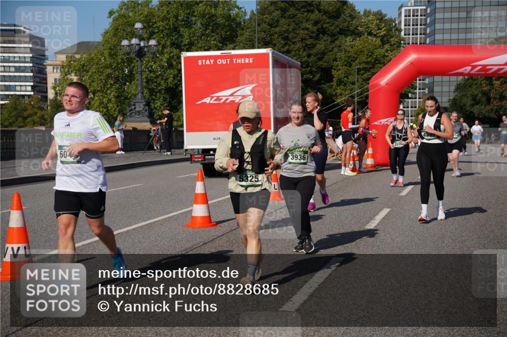 07.09.2025 - BARMER Alsterlauf Yannick Fuchs http://msf.ph/oto/8828685 07.09.2025 10:15:32 Laufen 604, 5325, 3936, 3595 meine-sportfotos.de
