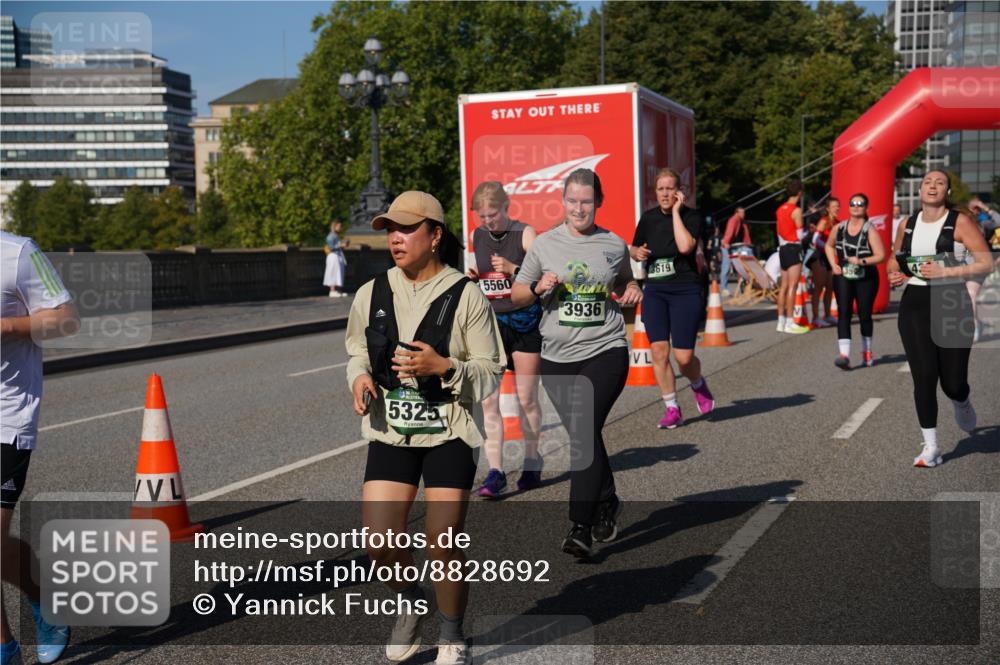07.09.2025 - BARMER Alsterlauf Yannick Fuchs http://msf.ph/oto/8828692 07.09.2025 10:15:33 Laufen 5325, 5560, 3936, 3619 meine-sportfotos.de