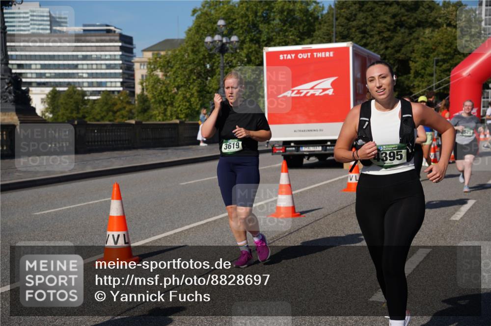 07.09.2025 - BARMER Alsterlauf Yannick Fuchs http://msf.ph/oto/8828697 07.09.2025 10:15:36 Laufen 5947, 3619, 35, 4395 meine-sportfotos.de