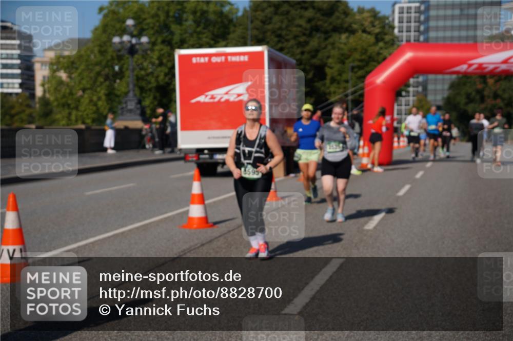07.09.2025 - BARMER Alsterlauf Yannick Fuchs http://msf.ph/oto/8828700 07.09.2025 10:15:37 Laufen  meine-sportfotos.de