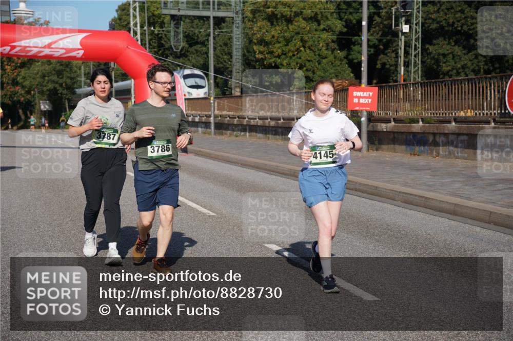07.09.2025 - BARMER Alsterlauf Yannick Fuchs http://msf.ph/oto/8828730 07.09.2025 10:15:49 Laufen 0, 3787, 3786, 4145 meine-sportfotos.de