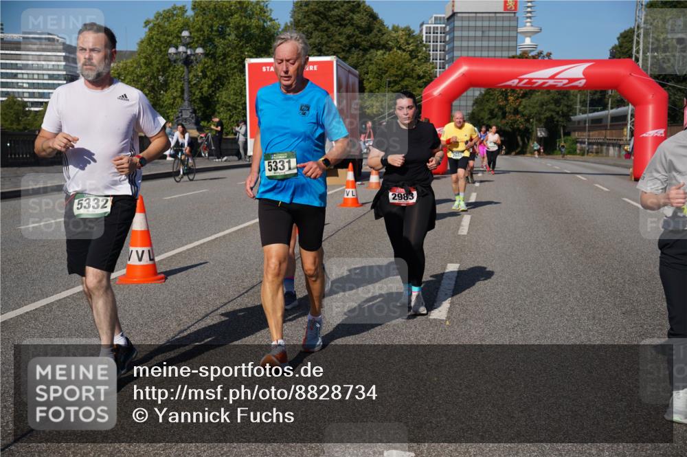 07.09.2025 - BARMER Alsterlauf Yannick Fuchs http://msf.ph/oto/8828734 07.09.2025 10:15:51 Laufen 5332, 5331, 2983 meine-sportfotos.de