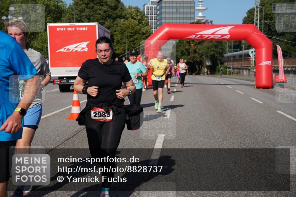 07.09.2025 - BARMER Alsterlauf Yannick Fuchs http://msf.ph/oto/8828737 07.09.2025 10:15:52 Laufen 2983, 56, 2685 meine-sportfotos.de