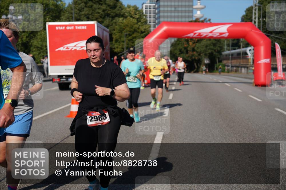 07.09.2025 - BARMER Alsterlauf Yannick Fuchs http://msf.ph/oto/8828738 07.09.2025 10:15:53 Laufen 2983, 5256 meine-sportfotos.de