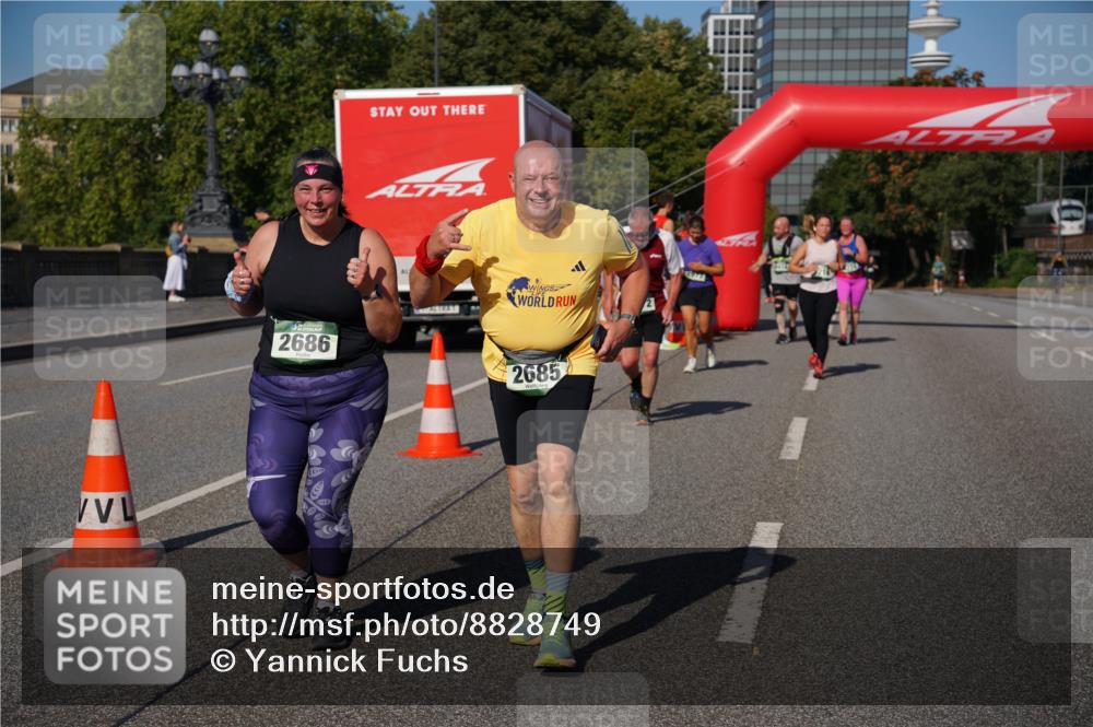 07.09.2025 - BARMER Alsterlauf Yannick Fuchs http://msf.ph/oto/8828749 07.09.2025 10:15:56 Laufen 2686, 2685 meine-sportfotos.de
