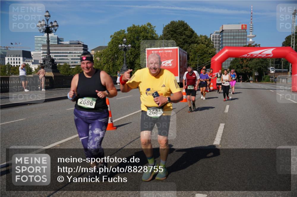 07.09.2025 - BARMER Alsterlauf Yannick Fuchs http://msf.ph/oto/8828755 07.09.2025 10:15:57 Laufen 2686, 2685, 3672 meine-sportfotos.de