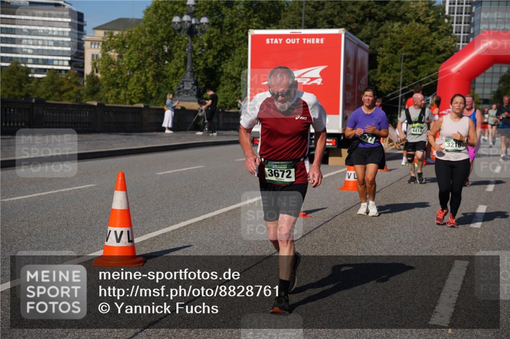 07.09.2025 - BARMER Alsterlauf Yannick Fuchs http://msf.ph/oto/8828761 07.09.2025 10:16:00 Laufen 3672, 4414, 3216 meine-sportfotos.de