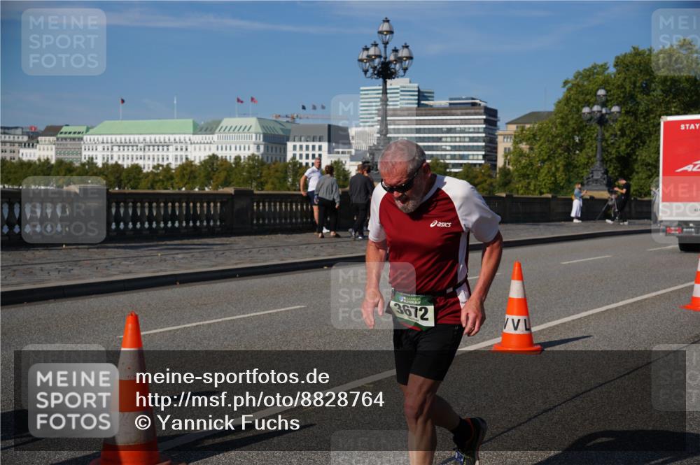 07.09.2025 - BARMER Alsterlauf Yannick Fuchs http://msf.ph/oto/8828764 07.09.2025 10:16:01 Laufen 3672 meine-sportfotos.de