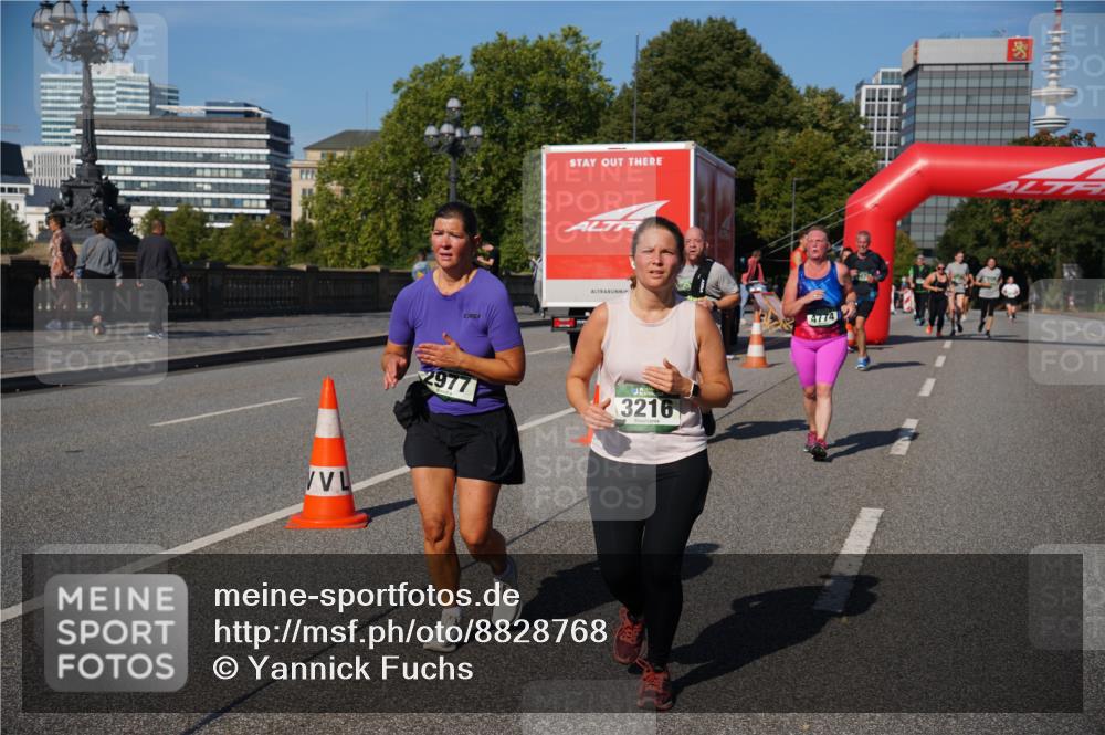 07.09.2025 - BARMER Alsterlauf Yannick Fuchs http://msf.ph/oto/8828768 07.09.2025 10:16:03 Laufen 2977, 3216, 4774 meine-sportfotos.de