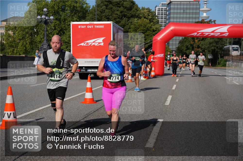 07.09.2025 - BARMER Alsterlauf Yannick Fuchs http://msf.ph/oto/8828779 07.09.2025 10:16:06 Laufen 4414, 4774, 2, 4971 meine-sportfotos.de