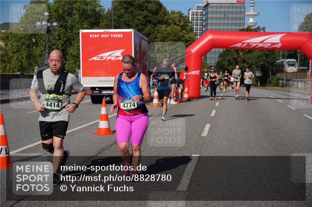 07.09.2025 - BARMER Alsterlauf Yannick Fuchs http://msf.ph/oto/8828780 07.09.2025 10:16:06 Laufen 4414, 4774, 1971 meine-sportfotos.de