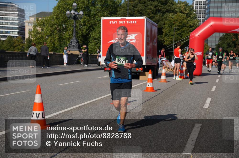 07.09.2025 - BARMER Alsterlauf Yannick Fuchs http://msf.ph/oto/8828788 07.09.2025 10:16:09 Laufen 4971 meine-sportfotos.de
