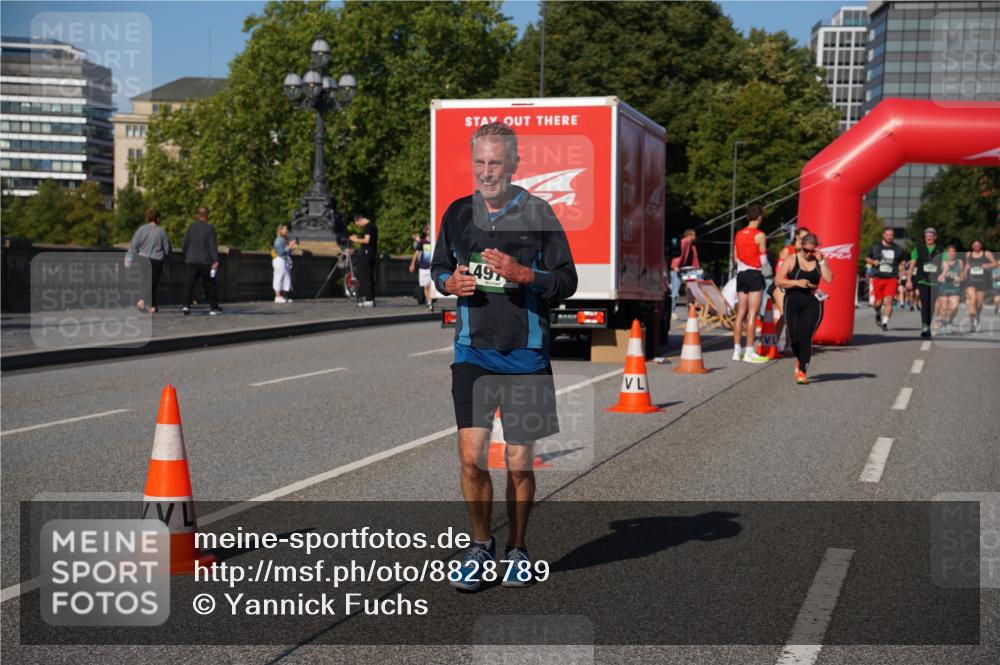 07.09.2025 - BARMER Alsterlauf Yannick Fuchs http://msf.ph/oto/8828789 07.09.2025 10:16:09 Laufen 497 meine-sportfotos.de