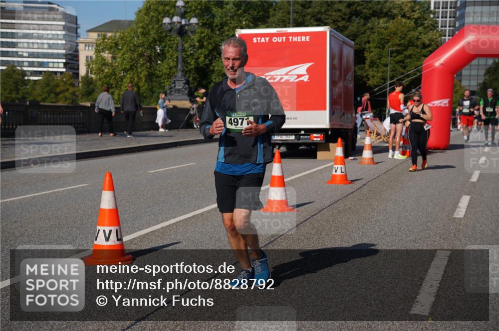 07.09.2025 - BARMER Alsterlauf Yannick Fuchs http://msf.ph/oto/8828792 07.09.2025 10:16:10 Laufen 4971 meine-sportfotos.de