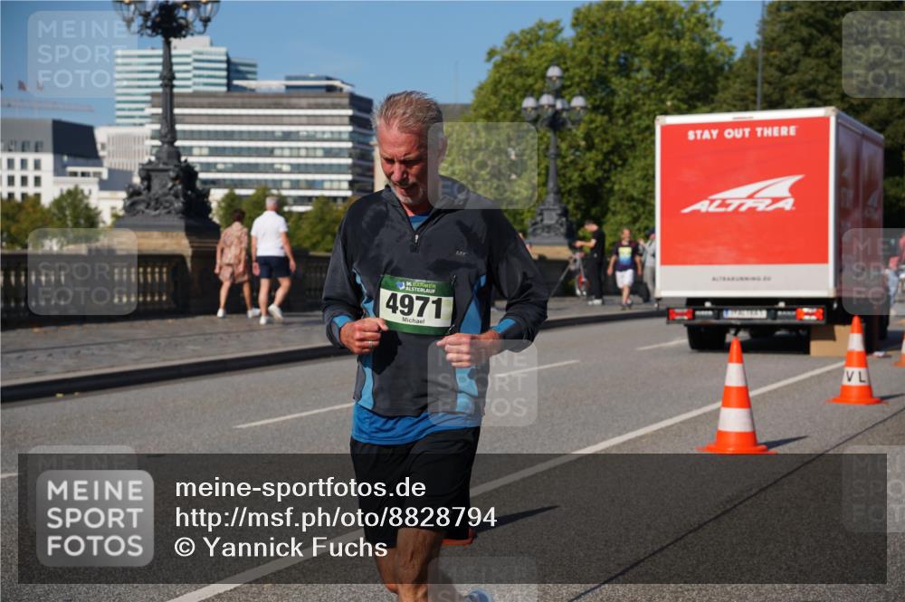 07.09.2025 - BARMER Alsterlauf Yannick Fuchs http://msf.ph/oto/8828794 07.09.2025 10:16:11 Laufen 36, 4971 meine-sportfotos.de