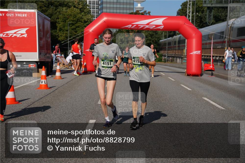 07.09.2025 - BARMER Alsterlauf Yannick Fuchs http://msf.ph/oto/8828799 07.09.2025 10:16:15 Laufen 46, 4151, 10, 415, 10 meine-sportfotos.de