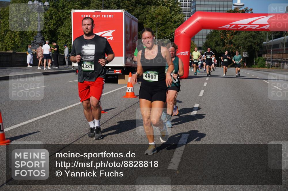 07.09.2025 - BARMER Alsterlauf Yannick Fuchs http://msf.ph/oto/8828818 07.09.2025 10:16:21 Laufen 4331, 4901, 4141 meine-sportfotos.de