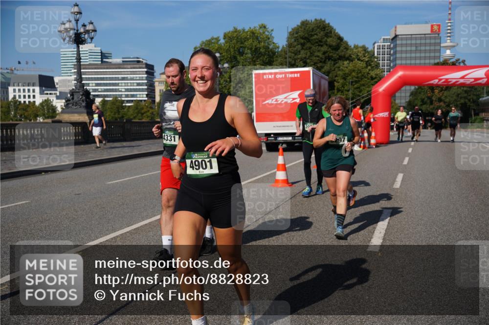 07.09.2025 - BARMER Alsterlauf Yannick Fuchs http://msf.ph/oto/8828823 07.09.2025 10:16:23 Laufen 4331, 136, 4901, 20, 297 meine-sportfotos.de