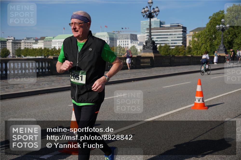 07.09.2025 - BARMER Alsterlauf Yannick Fuchs http://msf.ph/oto/8828842 07.09.2025 10:16:26 Laufen 2051 meine-sportfotos.de