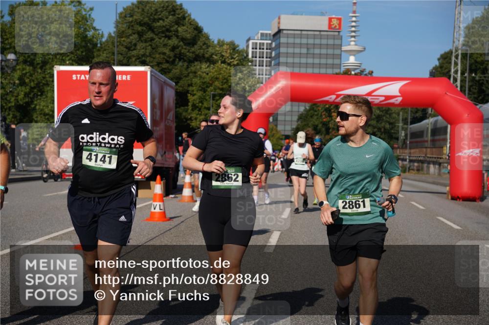 07.09.2025 - BARMER Alsterlauf Yannick Fuchs http://msf.ph/oto/8828849 07.09.2025 10:16:34 Laufen 4141, 2862, 2861 meine-sportfotos.de