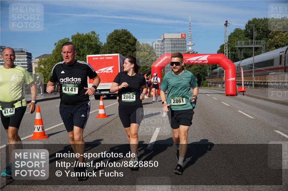 07.09.2025 - BARMER Alsterlauf Yannick Fuchs http://msf.ph/oto/8828850 07.09.2025 10:16:35 Laufen 4142, 4141, 2862, 2861 meine-sportfotos.de