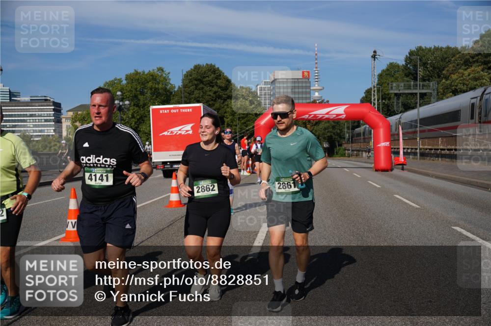 07.09.2025 - BARMER Alsterlauf Yannick Fuchs http://msf.ph/oto/8828851 07.09.2025 10:16:35 Laufen 4141, 2862, 2861 meine-sportfotos.de