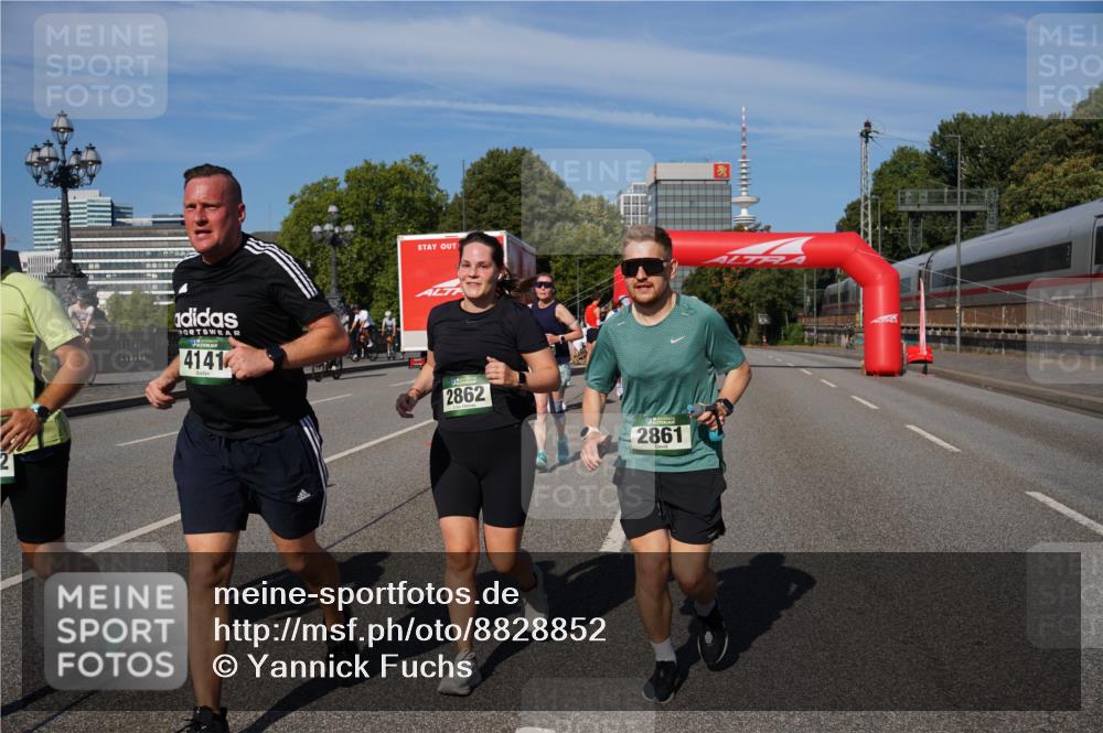 07.09.2025 - BARMER Alsterlauf Yannick Fuchs http://msf.ph/oto/8828852 07.09.2025 10:16:35 Laufen 4141, 2862, 2861 meine-sportfotos.de