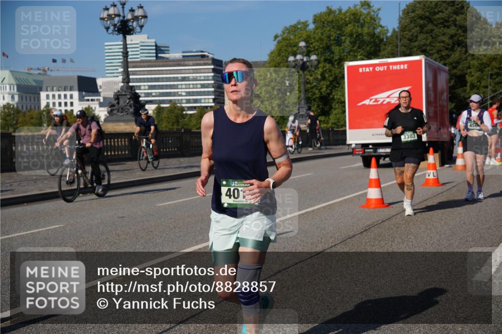 07.09.2025 - BARMER Alsterlauf Yannick Fuchs http://msf.ph/oto/8828857 07.09.2025 10:16:38 Laufen 36, 40, 3383, 450 meine-sportfotos.de