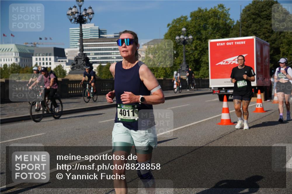07.09.2025 - BARMER Alsterlauf Yannick Fuchs http://msf.ph/oto/8828858 07.09.2025 10:16:38 Laufen 6, 4011, 3383, 456 meine-sportfotos.de