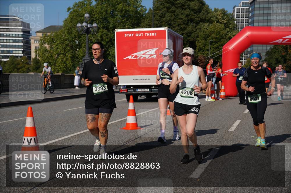 07.09.2025 - BARMER Alsterlauf Yannick Fuchs http://msf.ph/oto/8828863 07.09.2025 10:16:40 Laufen 3383, 456, 4206, 8031 meine-sportfotos.de