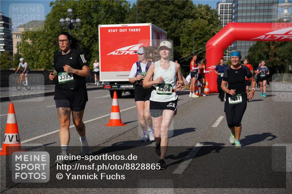 07.09.2025 - BARMER Alsterlauf Yannick Fuchs http://msf.ph/oto/8828865 07.09.2025 10:16:40 Laufen 3383, 4206, 8031 meine-sportfotos.de