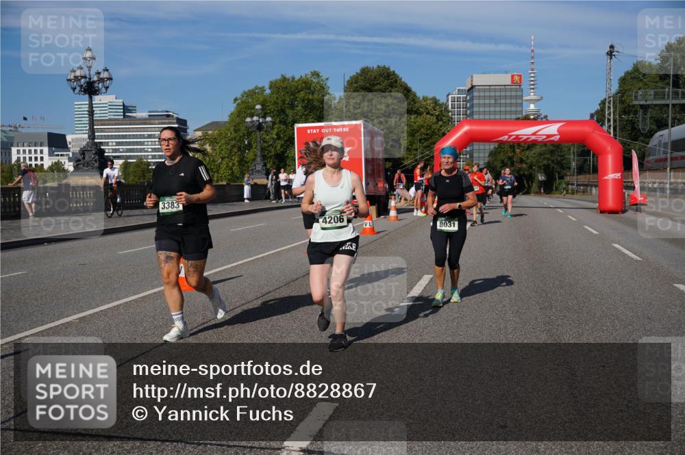07.09.2025 - BARMER Alsterlauf Yannick Fuchs http://msf.ph/oto/8828867 07.09.2025 10:16:41 Laufen 3383, 4206, 8031 meine-sportfotos.de