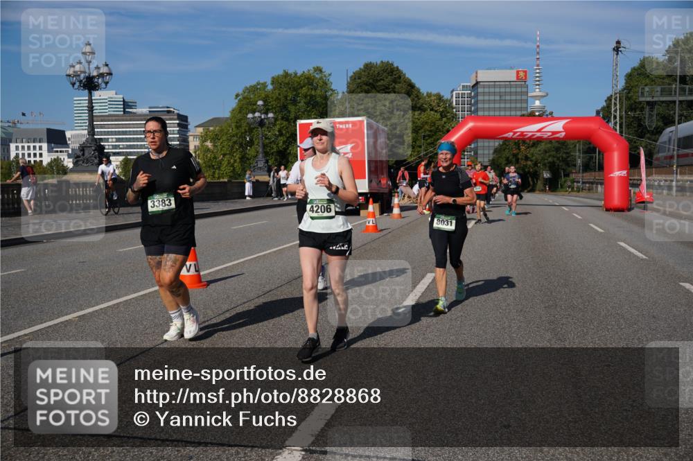 07.09.2025 - BARMER Alsterlauf Yannick Fuchs http://msf.ph/oto/8828868 07.09.2025 10:16:41 Laufen 3383, 4206, 8031 meine-sportfotos.de