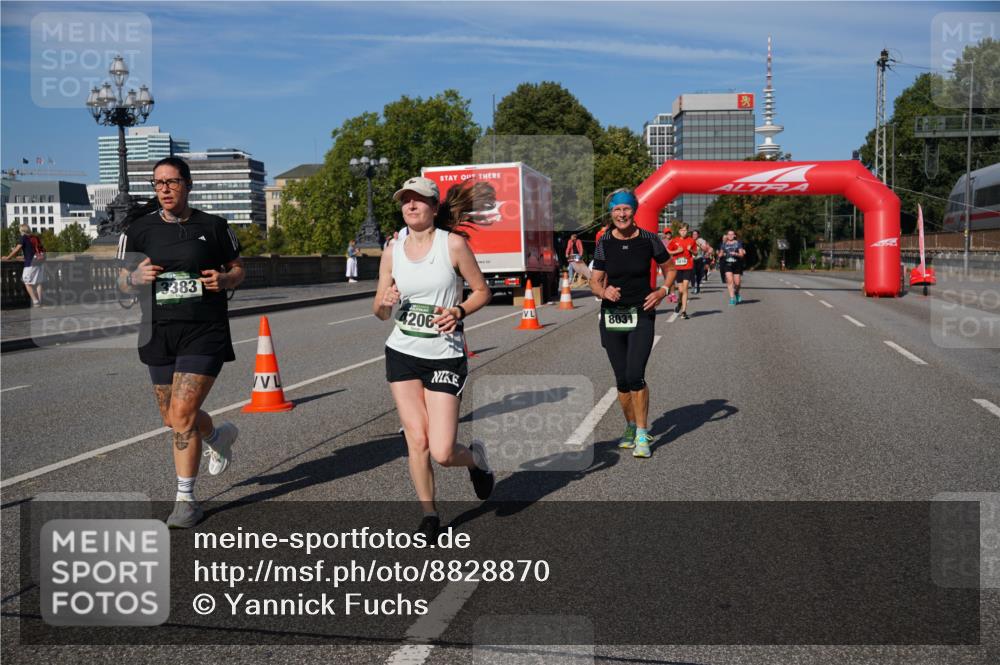 07.09.2025 - BARMER Alsterlauf Yannick Fuchs http://msf.ph/oto/8828870 07.09.2025 10:16:41 Laufen 3383, 4206, 8031, 5448 meine-sportfotos.de