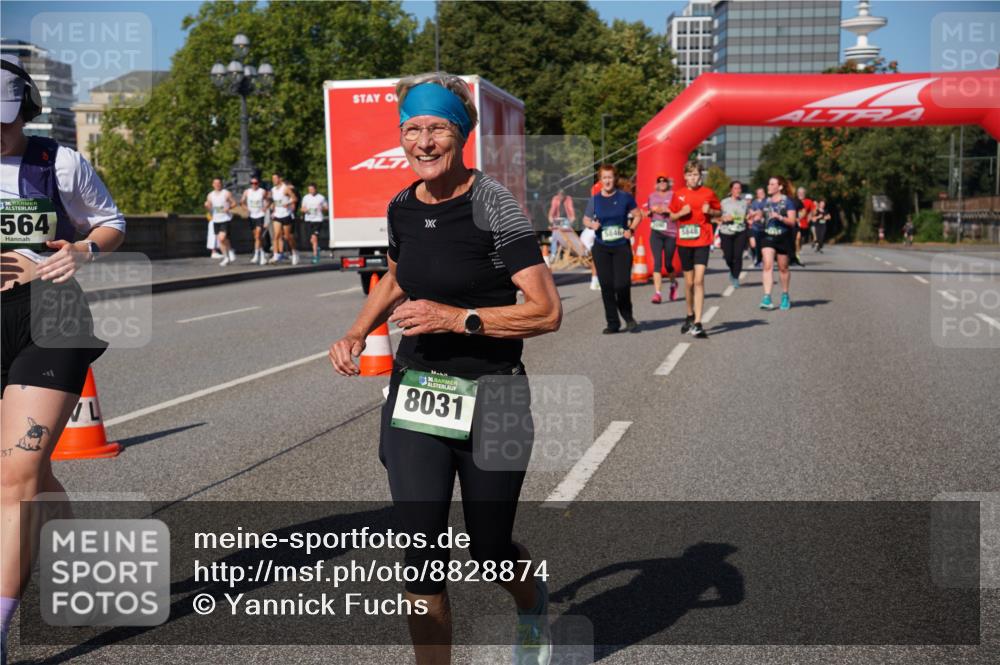 07.09.2025 - BARMER Alsterlauf Yannick Fuchs http://msf.ph/oto/8828874 07.09.2025 10:16:42 Laufen 136, 564, 36, 8031 meine-sportfotos.de