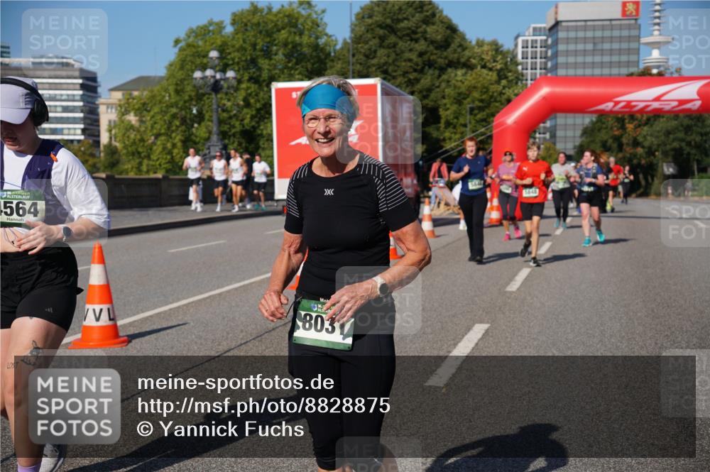 07.09.2025 - BARMER Alsterlauf Yannick Fuchs http://msf.ph/oto/8828875 07.09.2025 10:16:43 Laufen 36, 564, 8037 meine-sportfotos.de