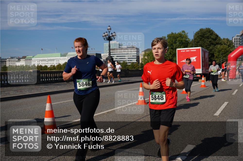 07.09.2025 - BARMER Alsterlauf Yannick Fuchs http://msf.ph/oto/8828883 07.09.2025 10:16:48 Laufen 5846, 5848, 2090 meine-sportfotos.de