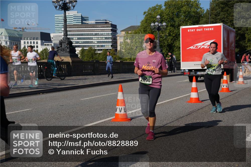 07.09.2025 - BARMER Alsterlauf Yannick Fuchs http://msf.ph/oto/8828889 07.09.2025 10:16:50 Laufen 4647, 5209, 2090, 2241 meine-sportfotos.de