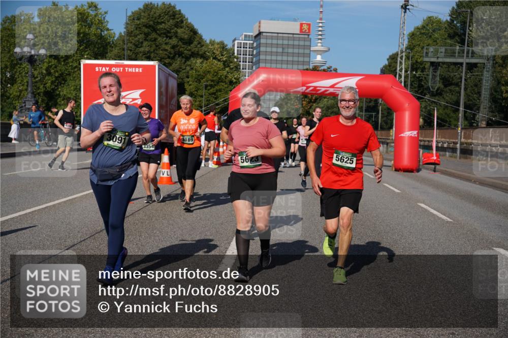 07.09.2025 - BARMER Alsterlauf Yannick Fuchs http://msf.ph/oto/8828905 07.09.2025 10:16:57 Laufen 449, 3091, 3354, 3189, 5623, 5625 meine-sportfotos.de