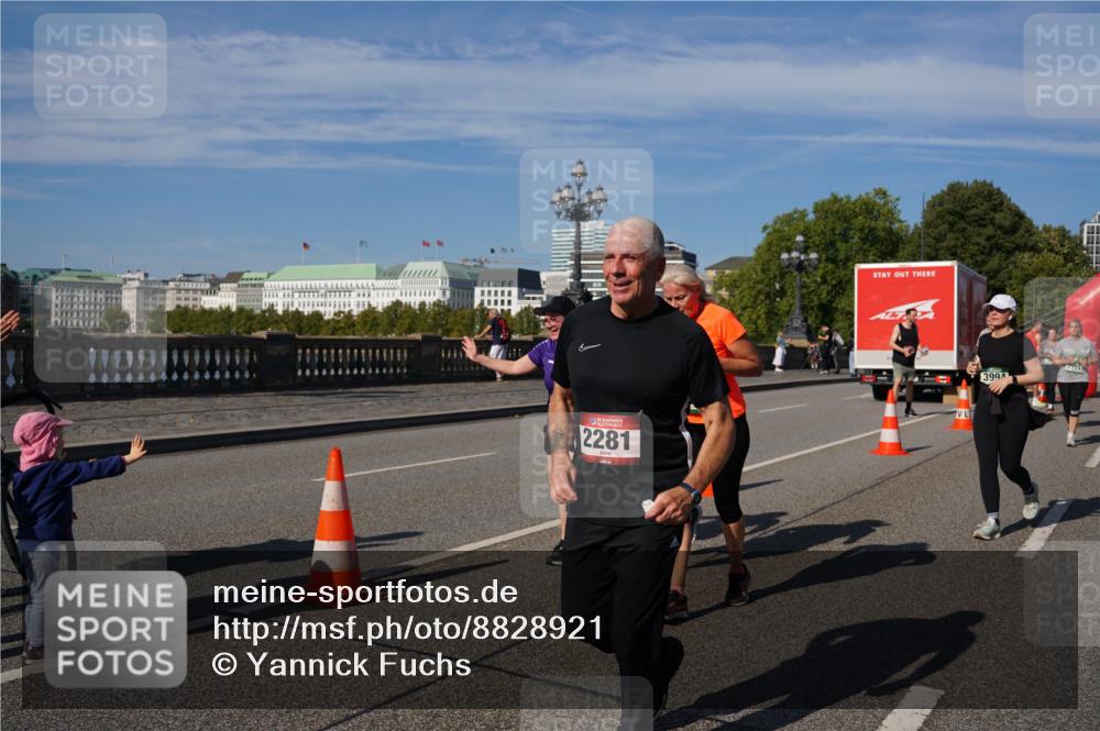 07.09.2025 - BARMER Alsterlauf Yannick Fuchs http://msf.ph/oto/8828921 07.09.2025 10:17:00 Laufen 2281, 3994 meine-sportfotos.de
