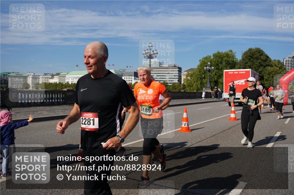 07.09.2025 - BARMER Alsterlauf Yannick Fuchs http://msf.ph/oto/8828924 07.09.2025 10:17:01 Laufen 2281, 3189, 994 meine-sportfotos.de