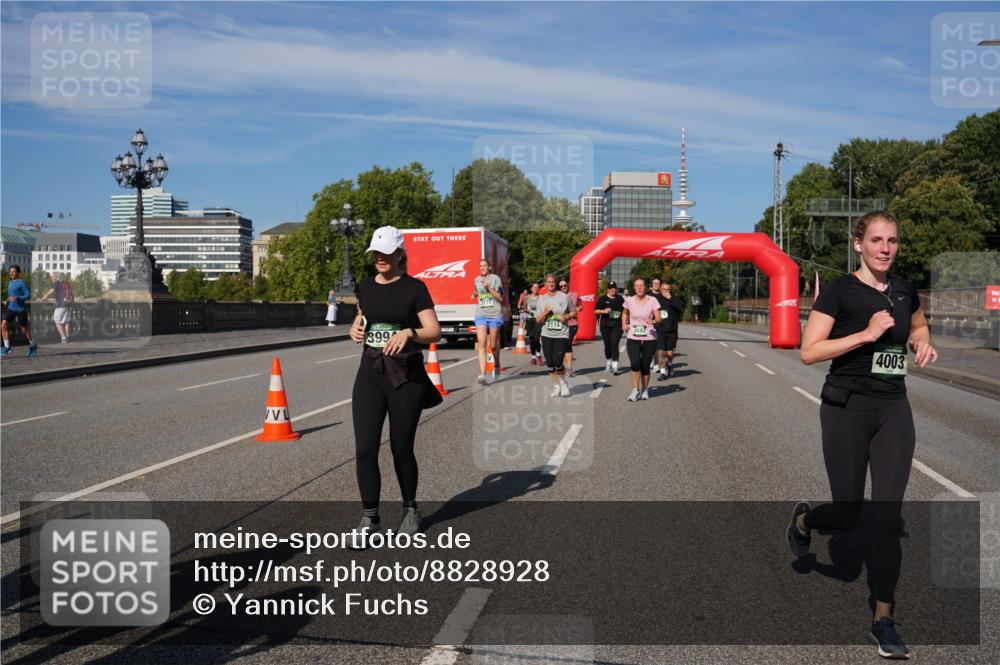 07.09.2025 - BARMER Alsterlauf Yannick Fuchs http://msf.ph/oto/8828928 07.09.2025 10:17:01 Laufen 399, 3777, 2115, 3887, 4003 meine-sportfotos.de