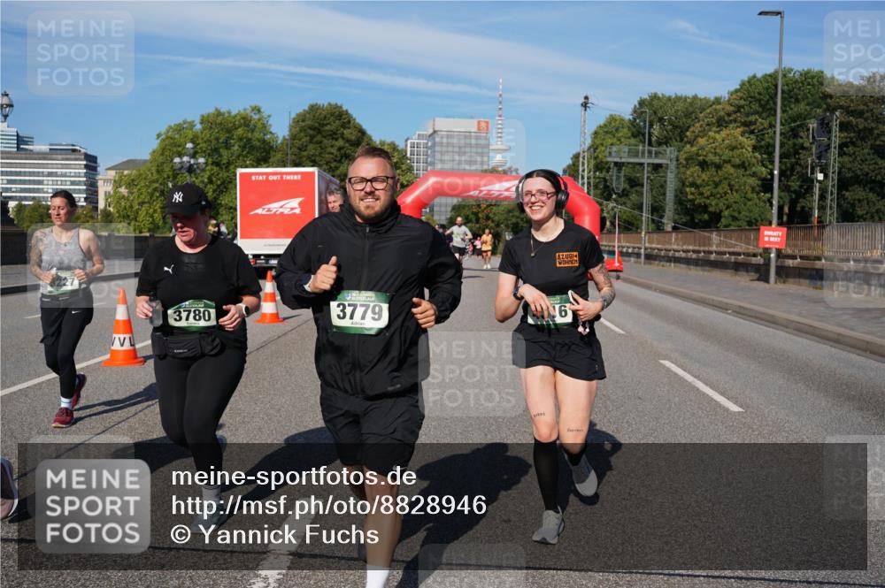 07.09.2025 - BARMER Alsterlauf Yannick Fuchs http://msf.ph/oto/8828946 07.09.2025 10:17:07 Laufen 3780, 3779, 6 meine-sportfotos.de