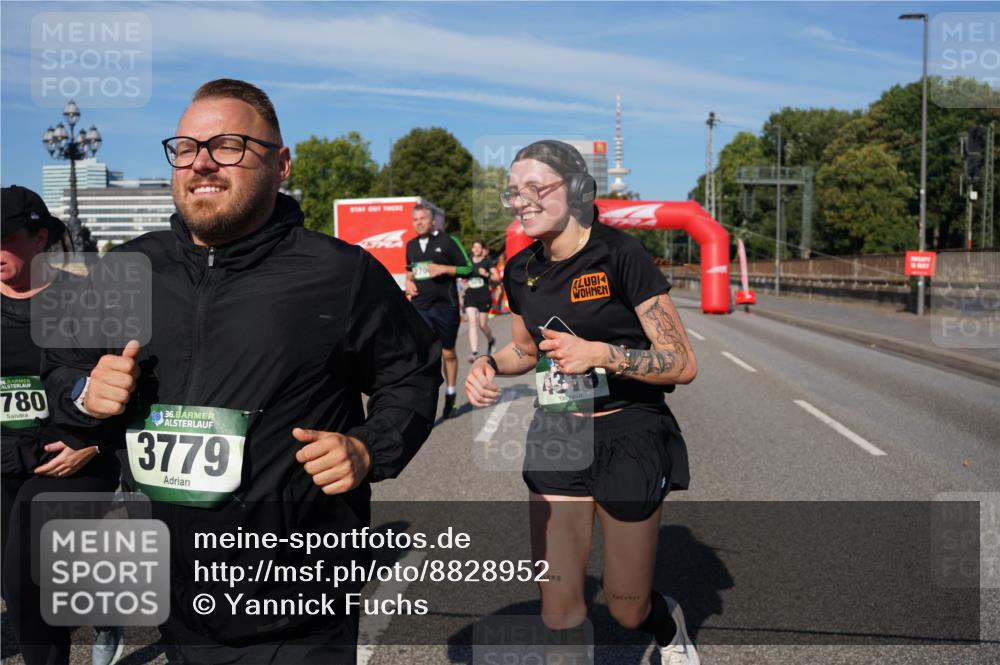 07.09.2025 - BARMER Alsterlauf Yannick Fuchs http://msf.ph/oto/8828952 07.09.2025 10:17:08 Laufen 06, 780, 636, 3779 meine-sportfotos.de