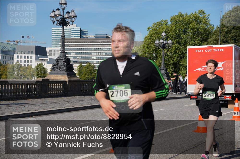 07.09.2025 - BARMER Alsterlauf Yannick Fuchs http://msf.ph/oto/8828954 07.09.2025 10:17:10 Laufen 2706, 5916 meine-sportfotos.de
