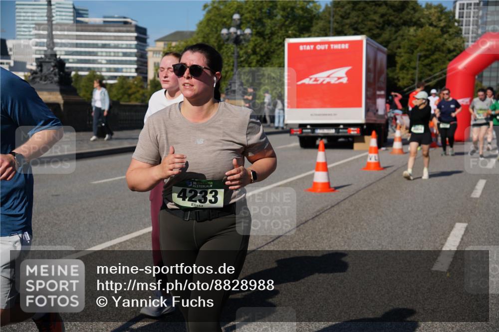 07.09.2025 - BARMER Alsterlauf Yannick Fuchs http://msf.ph/oto/8828988 07.09.2025 10:17:20 Laufen 36, 4233 meine-sportfotos.de