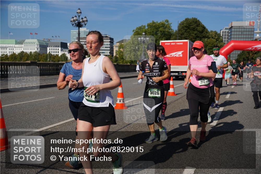 07.09.2025 - BARMER Alsterlauf Yannick Fuchs http://msf.ph/oto/8829015 07.09.2025 10:17:37 Laufen 337, 2, 3026, 307, 3183 meine-sportfotos.de