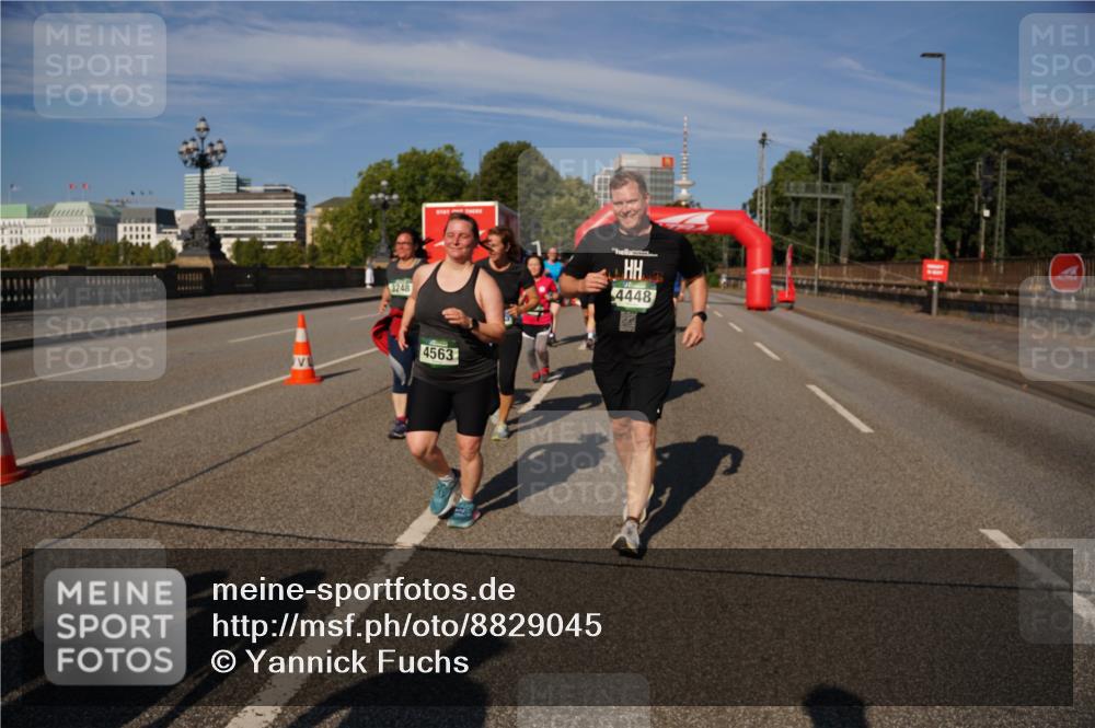 07.09.2025 - BARMER Alsterlauf Yannick Fuchs http://msf.ph/oto/8829045 07.09.2025 10:17:47 Laufen 3248, 4563, 4448 meine-sportfotos.de