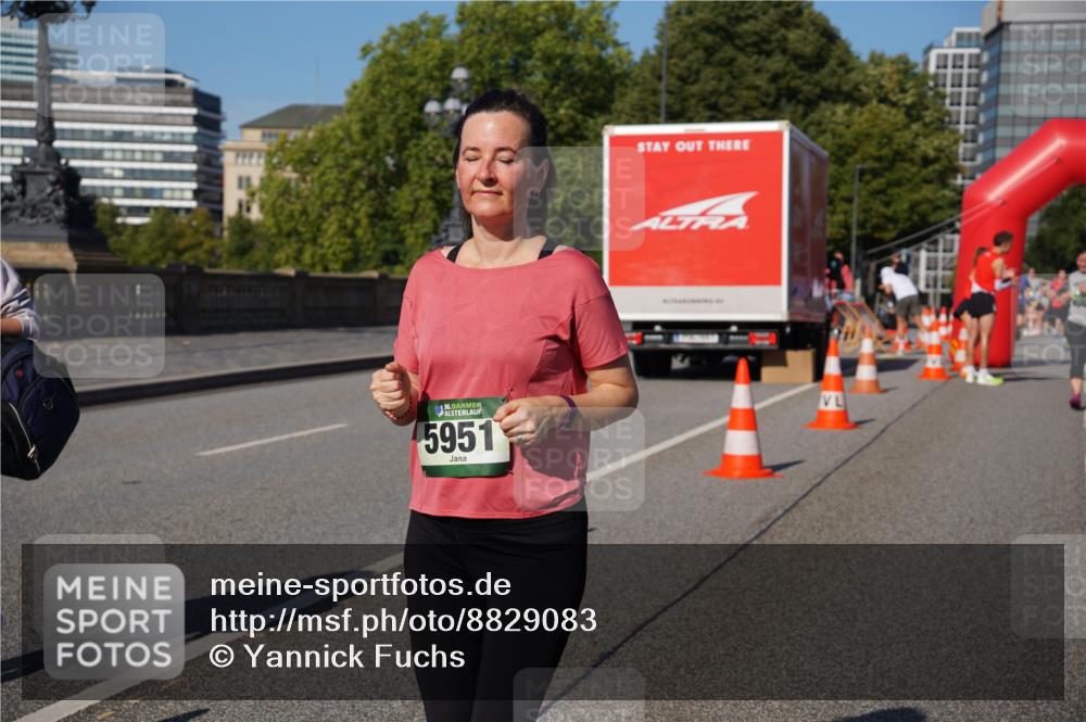 07.09.2025 - BARMER Alsterlauf Yannick Fuchs http://msf.ph/oto/8829083 07.09.2025 10:18:06 Laufen 36, 5951 meine-sportfotos.de